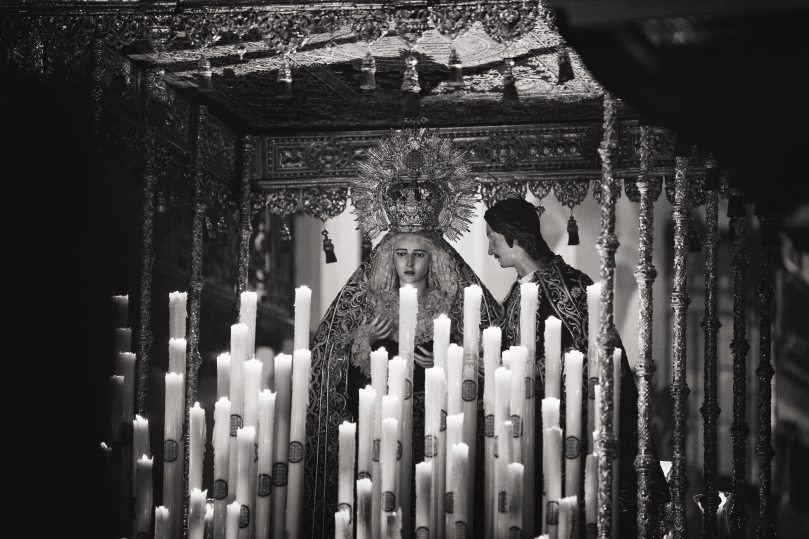 Congregation by Chris Hall lunasonline