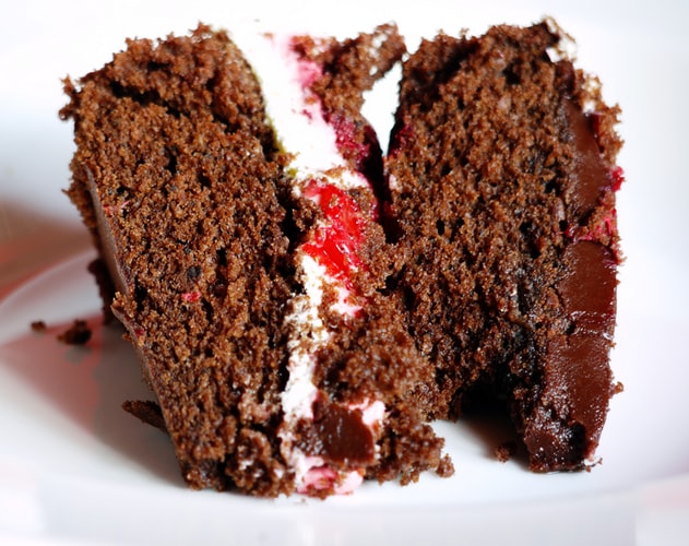 chocolate cake club by chris hall lunasonline